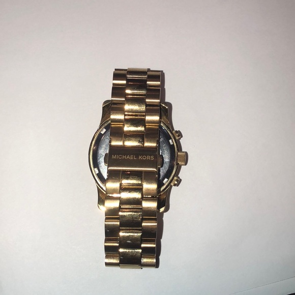 Micheal kors gold tone watch - Picture 3 of 4